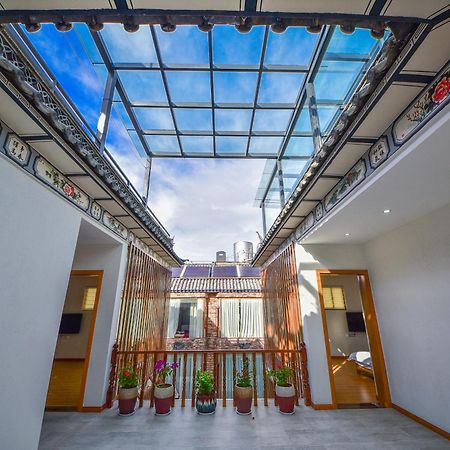 Yunshuo Dali Light luxury Guesthouse Extérieur photo